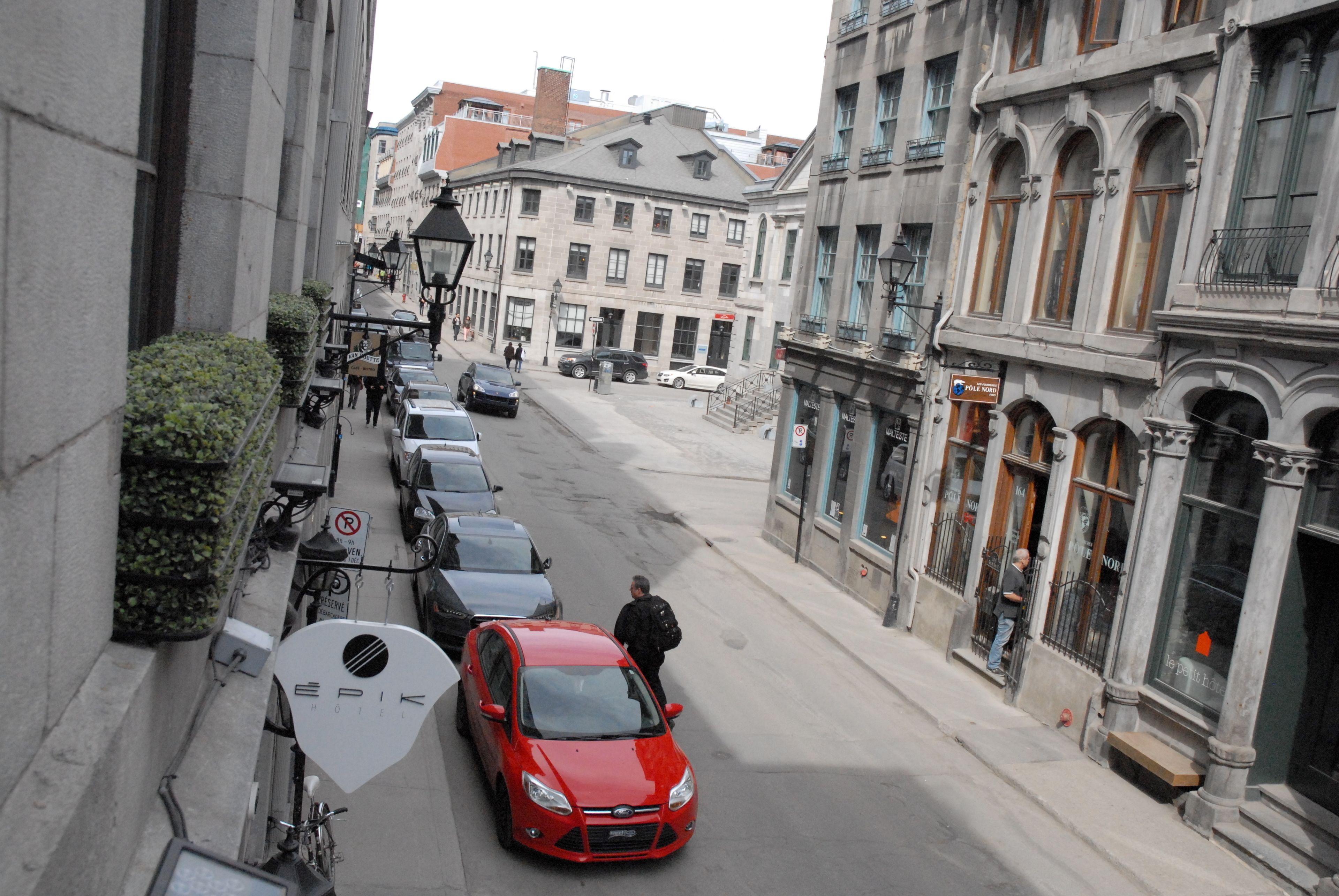 Hotel Epik Montreal, Montreal